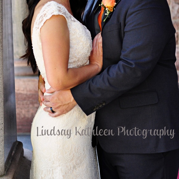 David's Bridal Wedding Dress - Picture 3 of 5